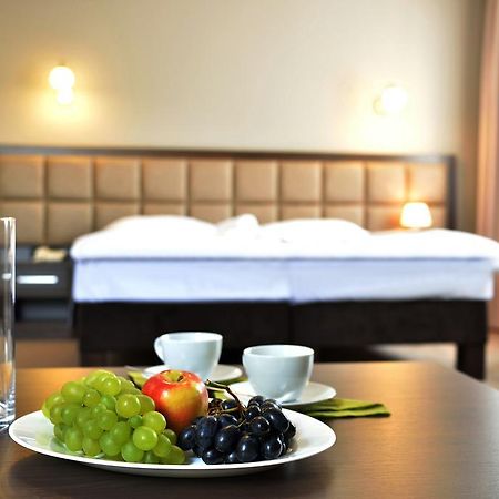Dwor Spalice Spa Residence & Restaurant Lawendowa Restauracja Oleśnica Kamer foto