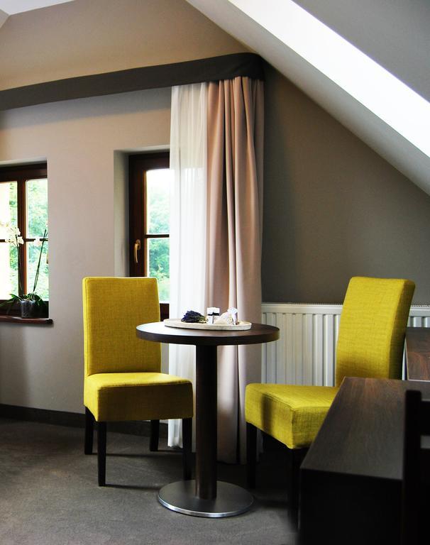 Dwor Spalice Spa Residence & Restaurant Lawendowa Restauracja Oleśnica Kamer foto