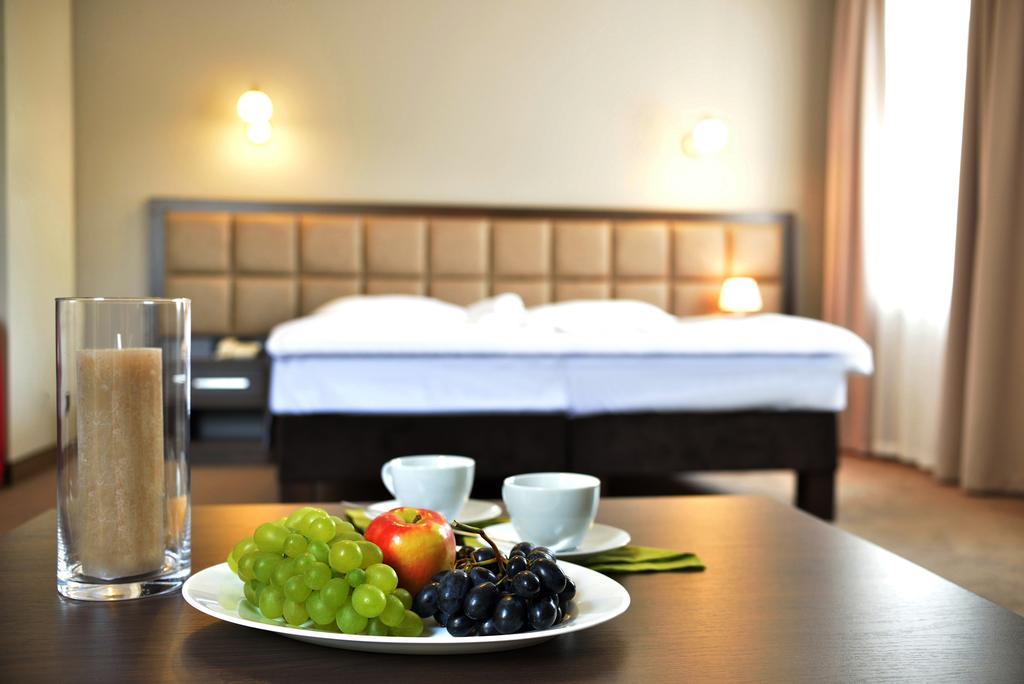 Dwor Spalice Spa Residence & Restaurant Lawendowa Restauracja Oleśnica Kamer foto